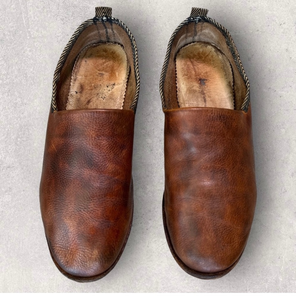Vintage Full-Grain Cognac Leather Slip-On Topy Sole Loafers